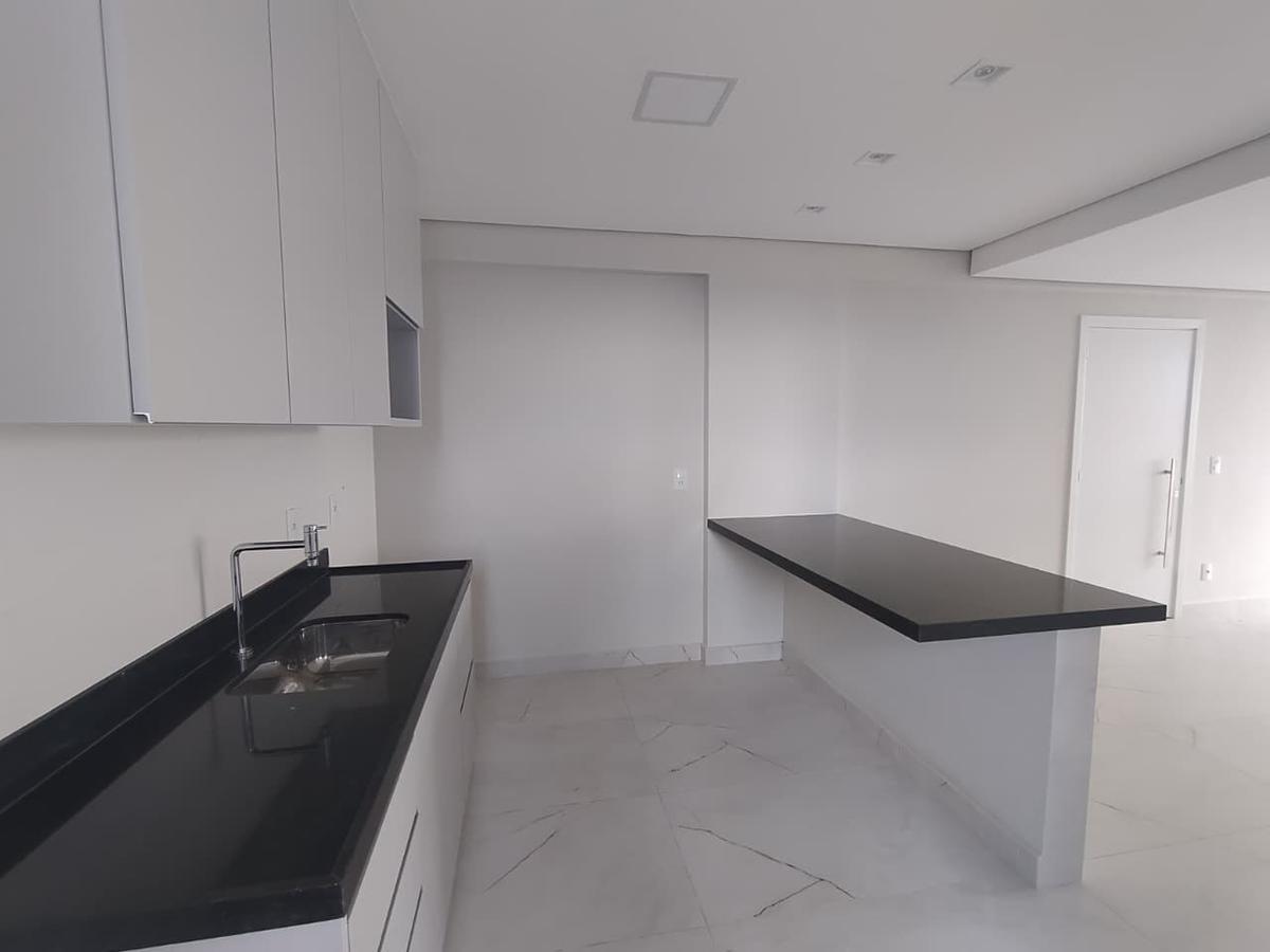 Apartamento, Centro, 2 Quartos, 1 Vaga, 1 Suíte