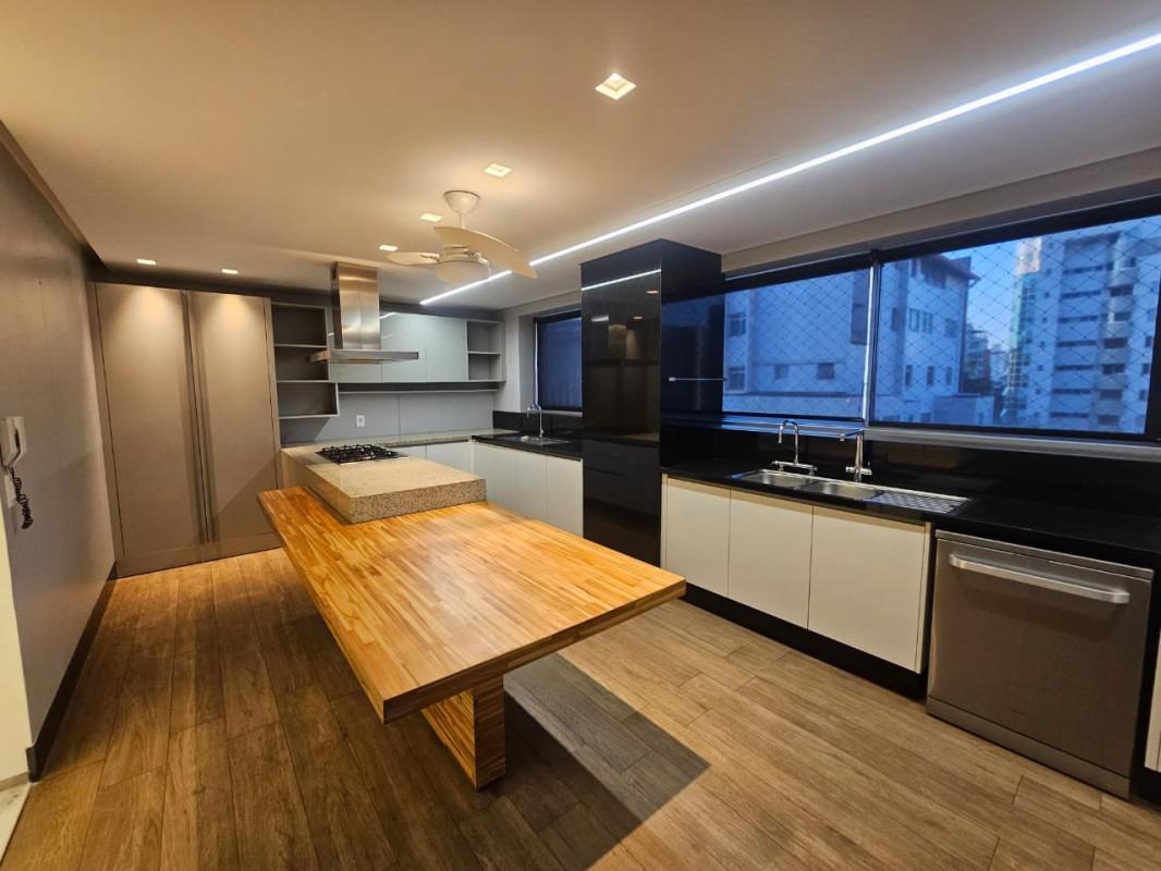 Apartamento, Lourdes, 4 Quartos, 4 Vagas, 4 Suítes