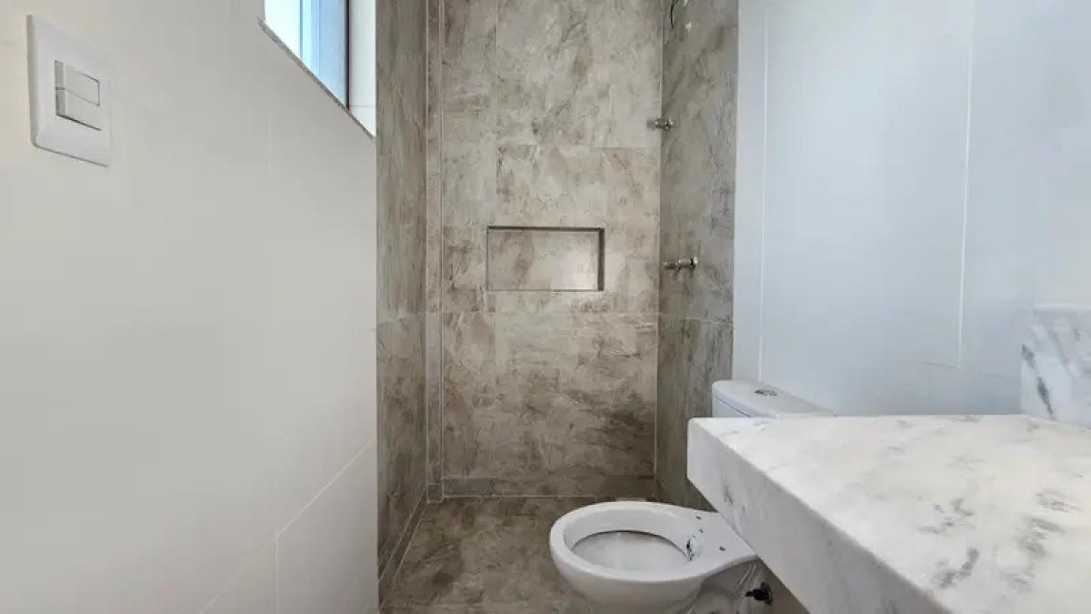 Casa, Santa Mônica, 3 Quartos, 2 Vagas, 1 Suíte