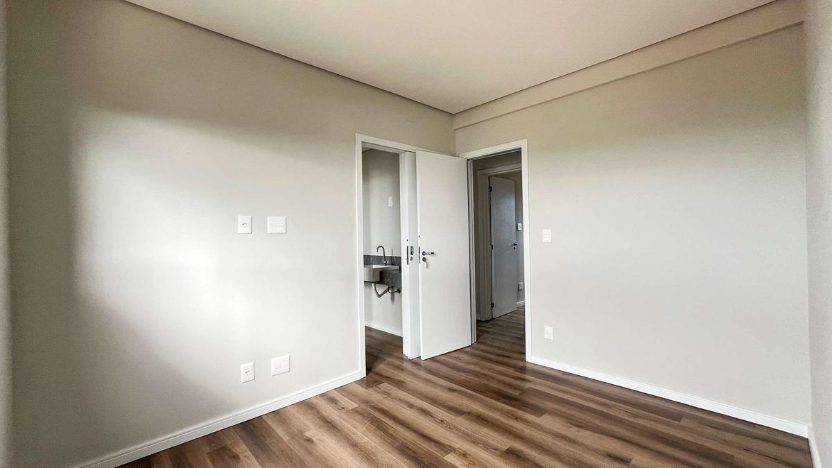 Apartamento, Castelo, 4 Quartos, 4 Vagas, 2 Suítes
