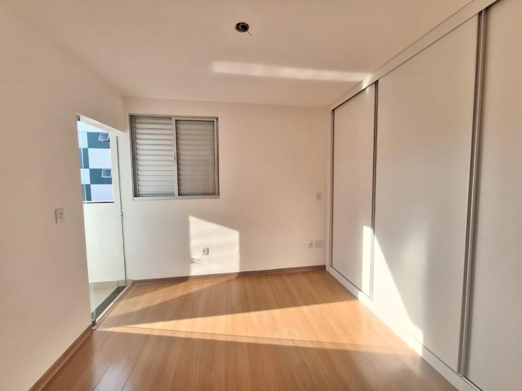 Cobertura, Sagrada Família, 3 Quartos, 2 Vagas, 1 Suíte