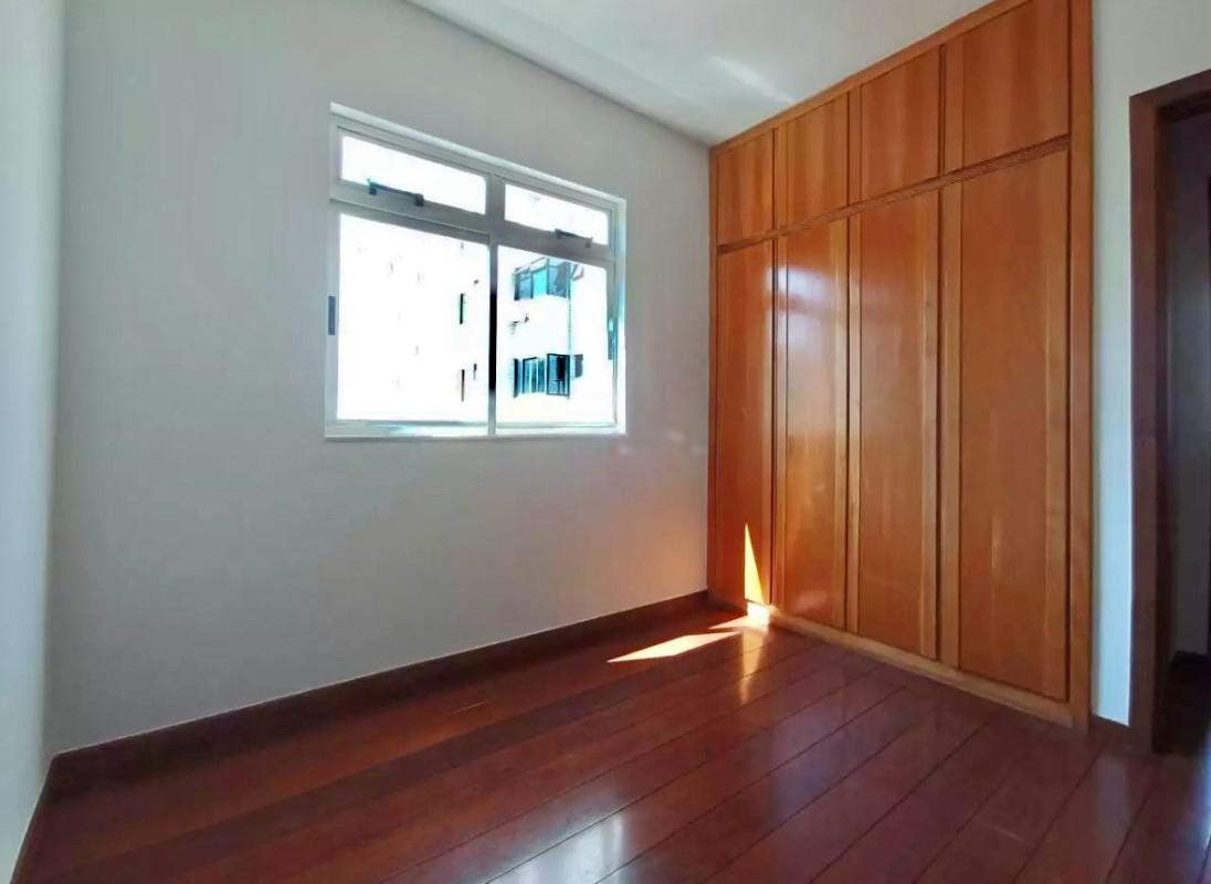 Apartamento, Anchieta, 4 Quartos, 2 Vagas, 1 Suíte