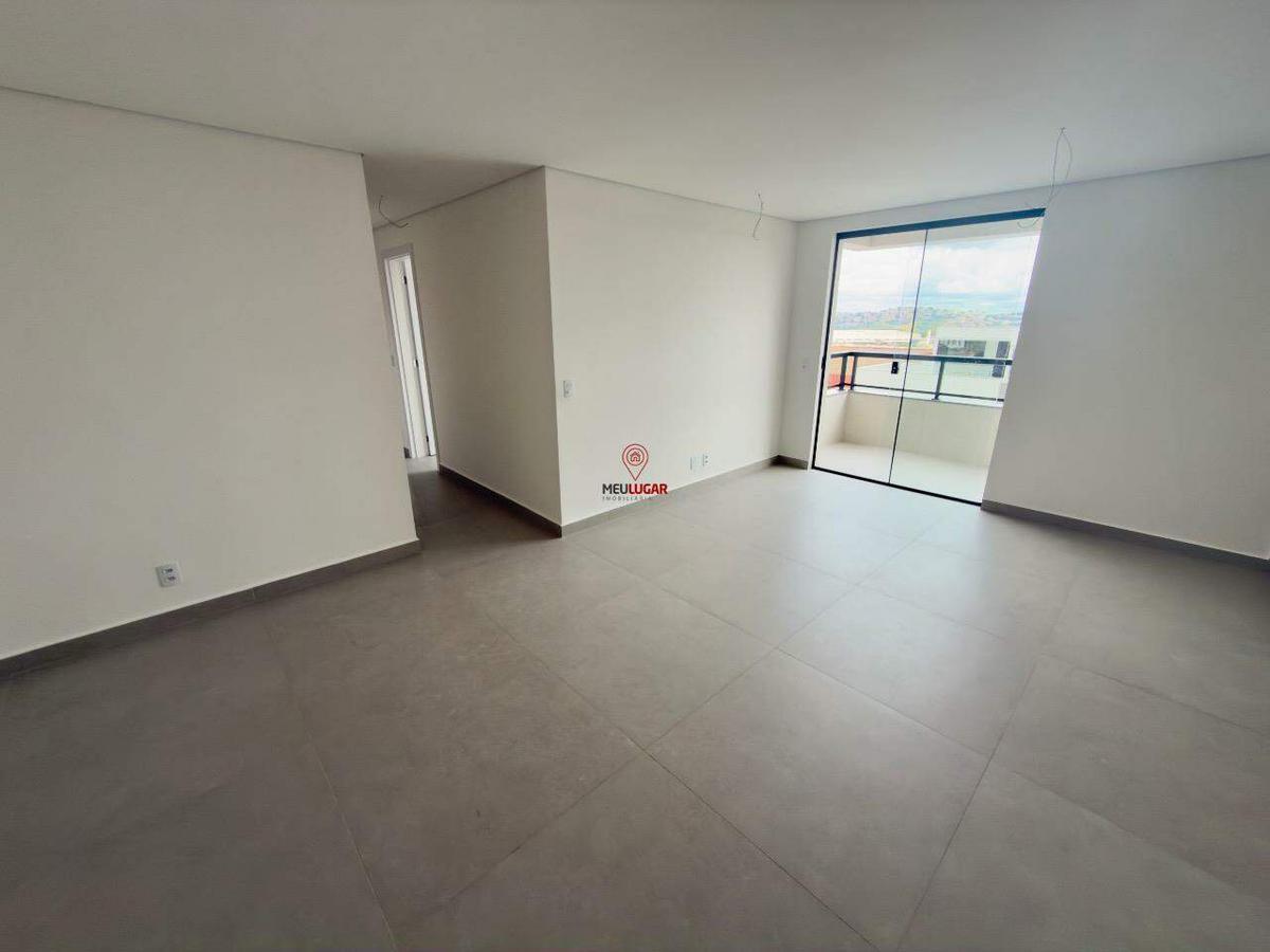 Cobertura, Jardim Industrial, 3 Quartos, 2 Vagas, 1 Suíte