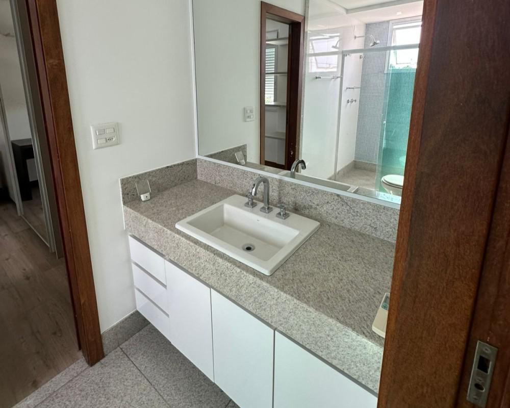 Apartamento, São Luiz (pampulha), 4 Quartos, 5 Vagas, 2 Suítes