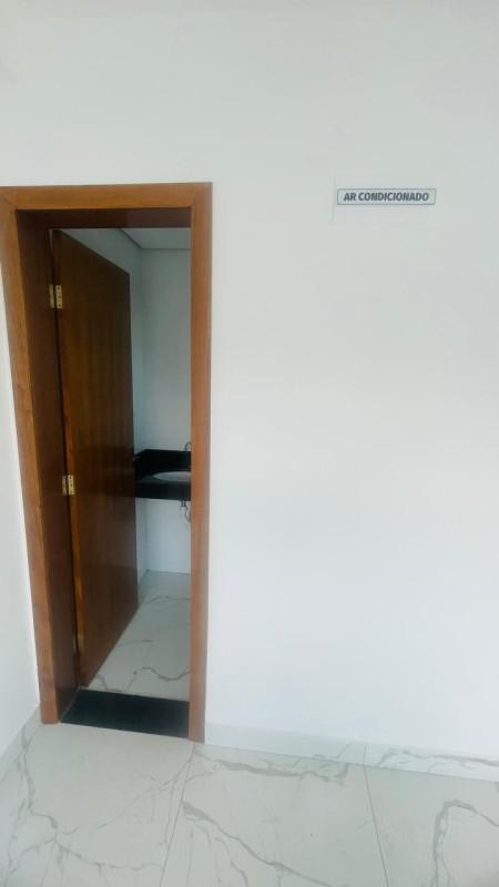 Cobertura, Coqueiros, 3 Quartos, 2 Vagas, 1 Suíte