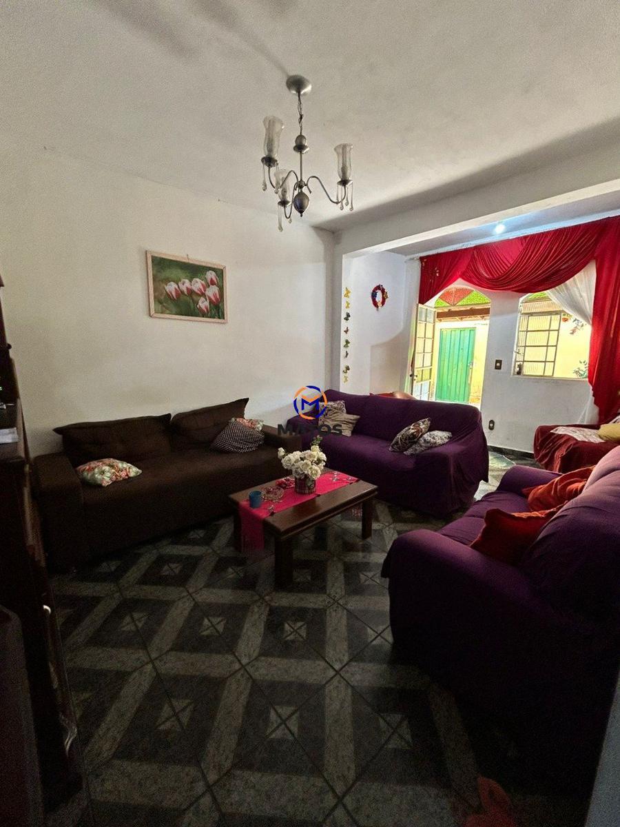 Casa, Baronesa (são Benedito), 3 Quartos, 4 Vagas