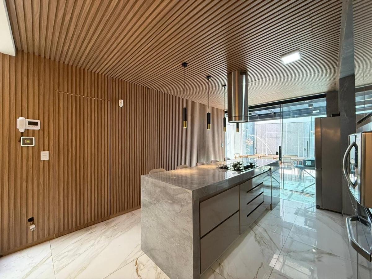 Casa, Santa Amélia, 3 Quartos, 2 Vagas, 2 Suítes