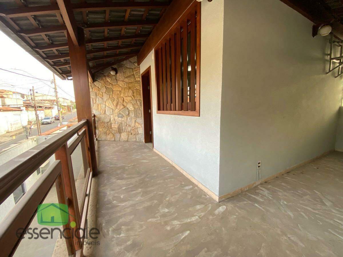Casa, Conjunto Água Branca, 3 Quartos, 4 Vagas, 1 Suíte