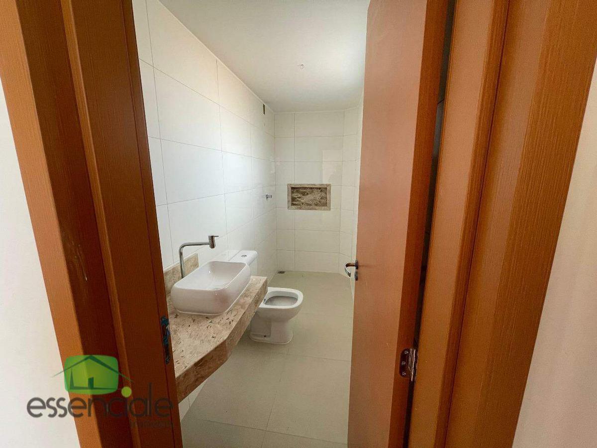 Apartamento, Santa Cruz Industrial, 3 Quartos, 1 Vaga, 1 Suíte