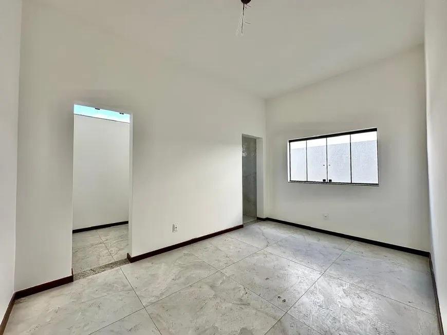 Casa, Conjunto Minascaixa, 3 Quartos, 2 Vagas, 1 Suíte