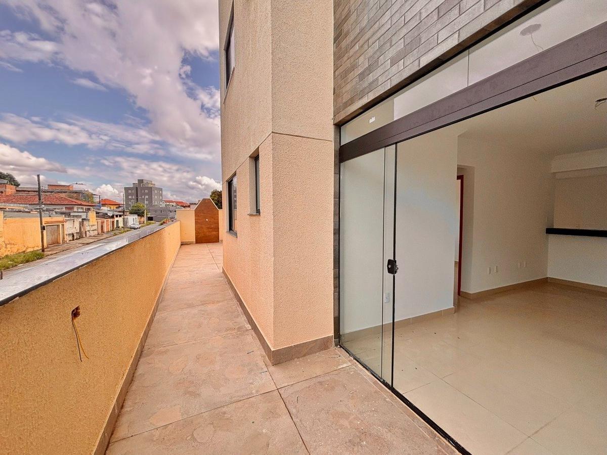 Apartamento, Serrano, 2 Quartos, 1 Vaga