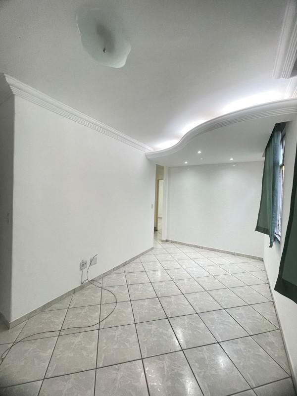 Apartamento, Carlos Prates, 2 Quartos, 1 Vaga