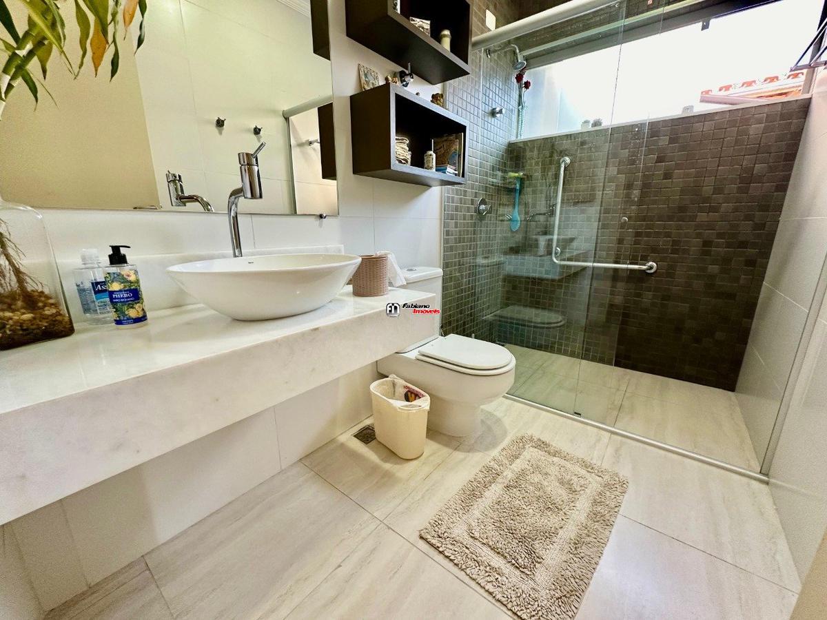 Casa, Itapoã, 4 Quartos, 4 Vagas, 2 Suítes