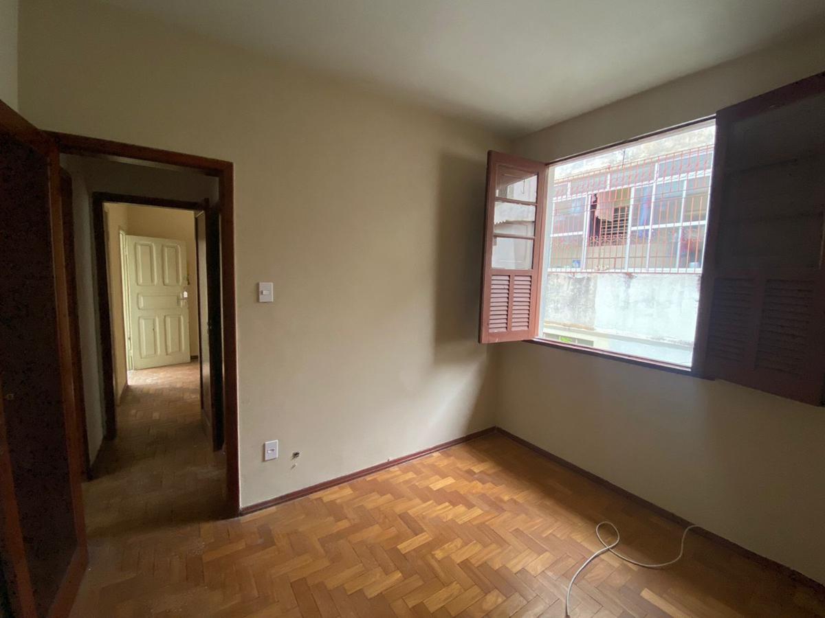 Casa, Colégio Batista, 4 Quartos, 2 Vagas, 1 Suíte