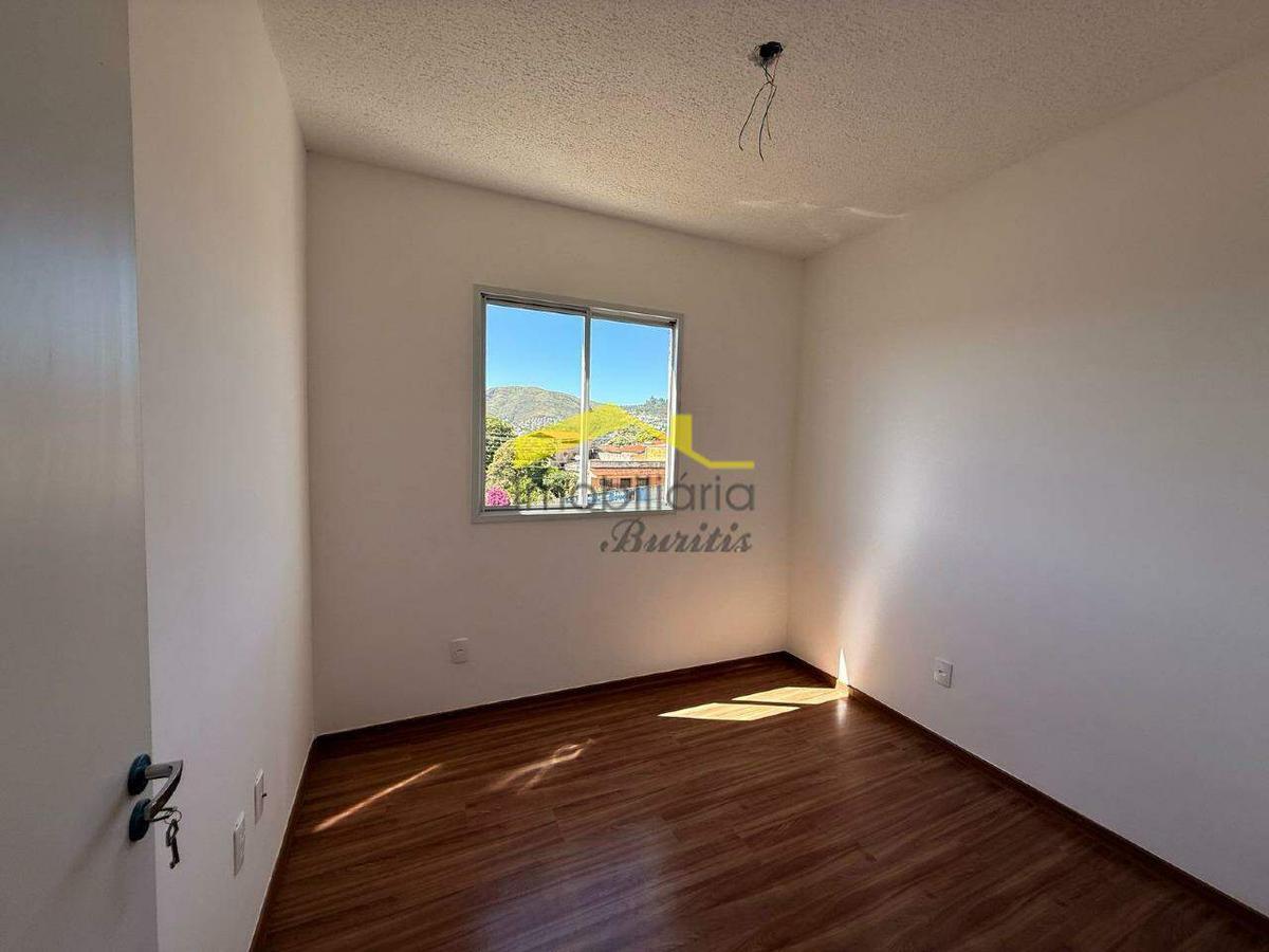 Apartamento, Palmeiras, 3 Quartos, 2 Vagas, 1 Suíte