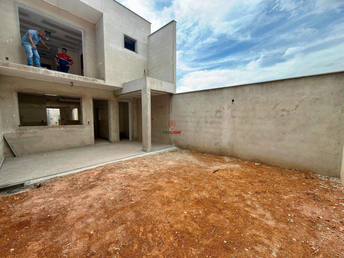 Casa, Cardoso, 3 Quartos, 4 Vagas, 1 Suíte