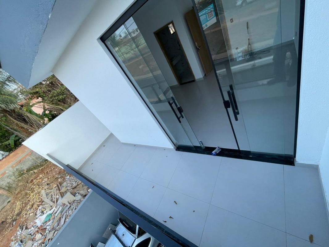 Casa, Jardim Imperial, 3 Quartos, 2 Vagas, 1 Suíte