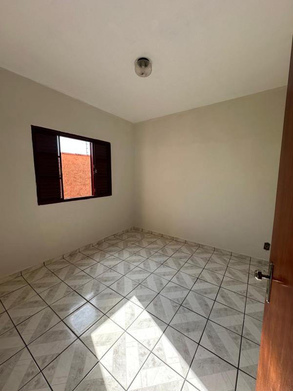 Casa, Jardim Ribeiro, 2 Quartos, 1 Vaga, 1 Suíte