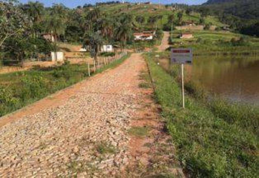Lote, Centro, 0 Quarto, 0 Vaga