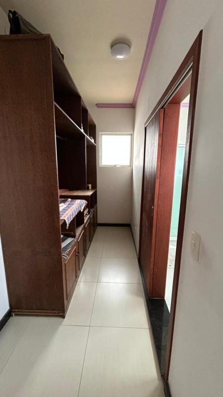 Casa, Cabral, 3 Quartos, 5 Vagas, 1 Suíte