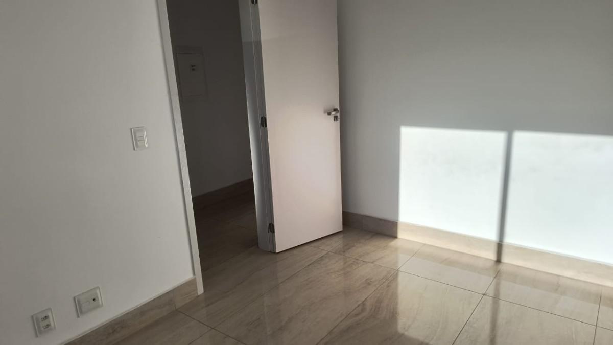 Apartamento, Esplanada, 2 Quartos, 1 Vaga, 1 Suíte