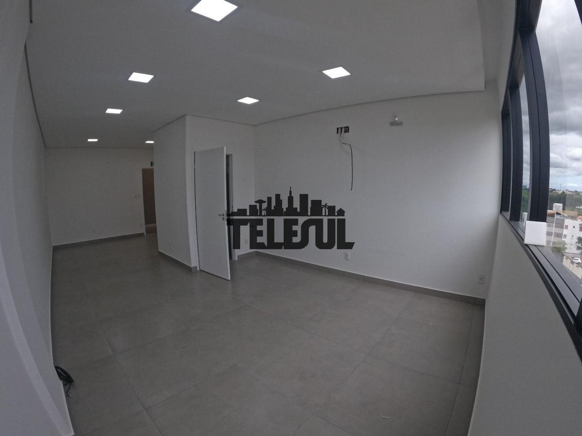 Galpão, Vila Verde, 0 Quarto, 1 Vaga