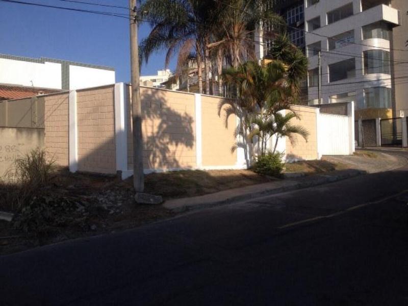 Casa, Ouro Preto, 2 Quartos, 8 Vagas, 1 Suíte