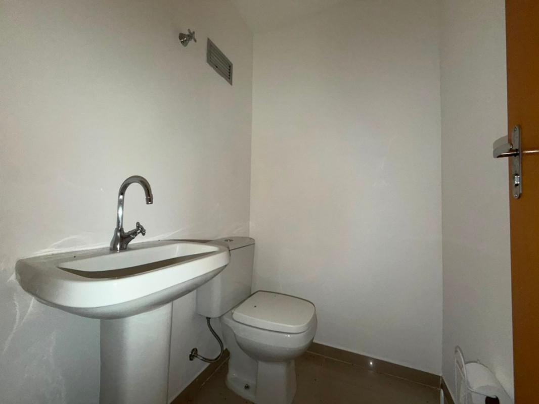 Sala, Barro Preto, 0 Quarto, 2 Vagas