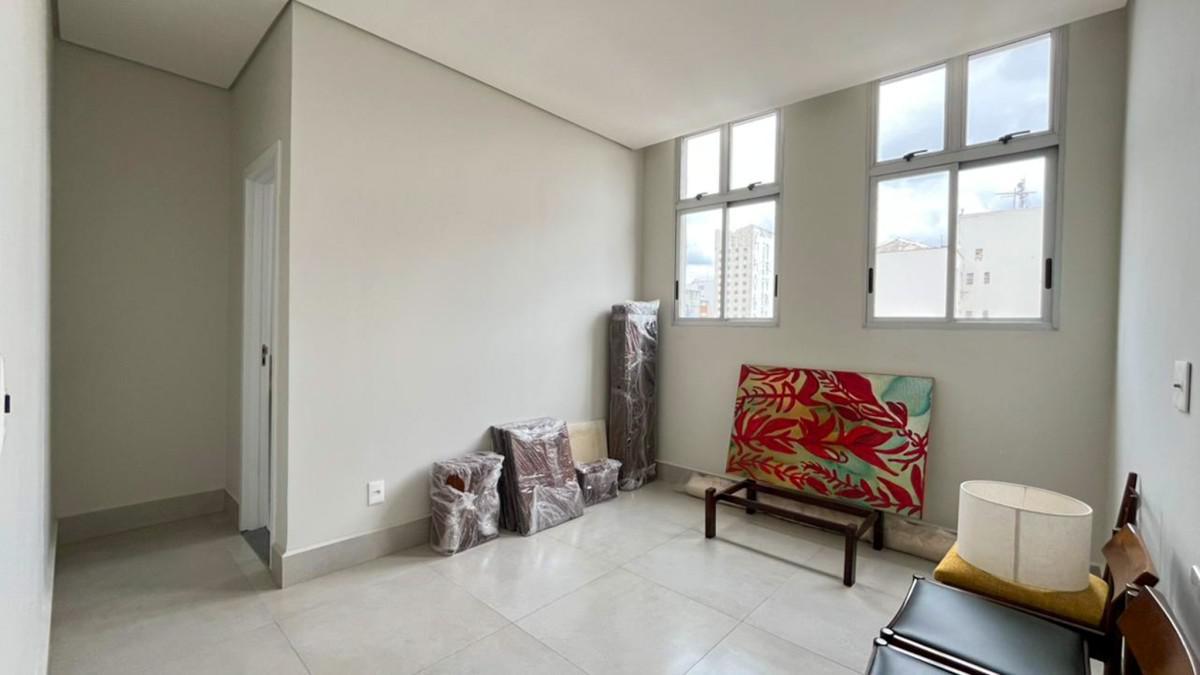 Cobertura, Centro, 2 Quartos, 0 Vaga, 2 Suítes