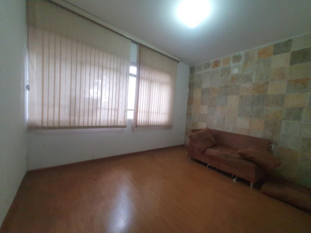 Casa, Nova Suíssa, 4 Quartos, 4 Vagas, 1 Suíte