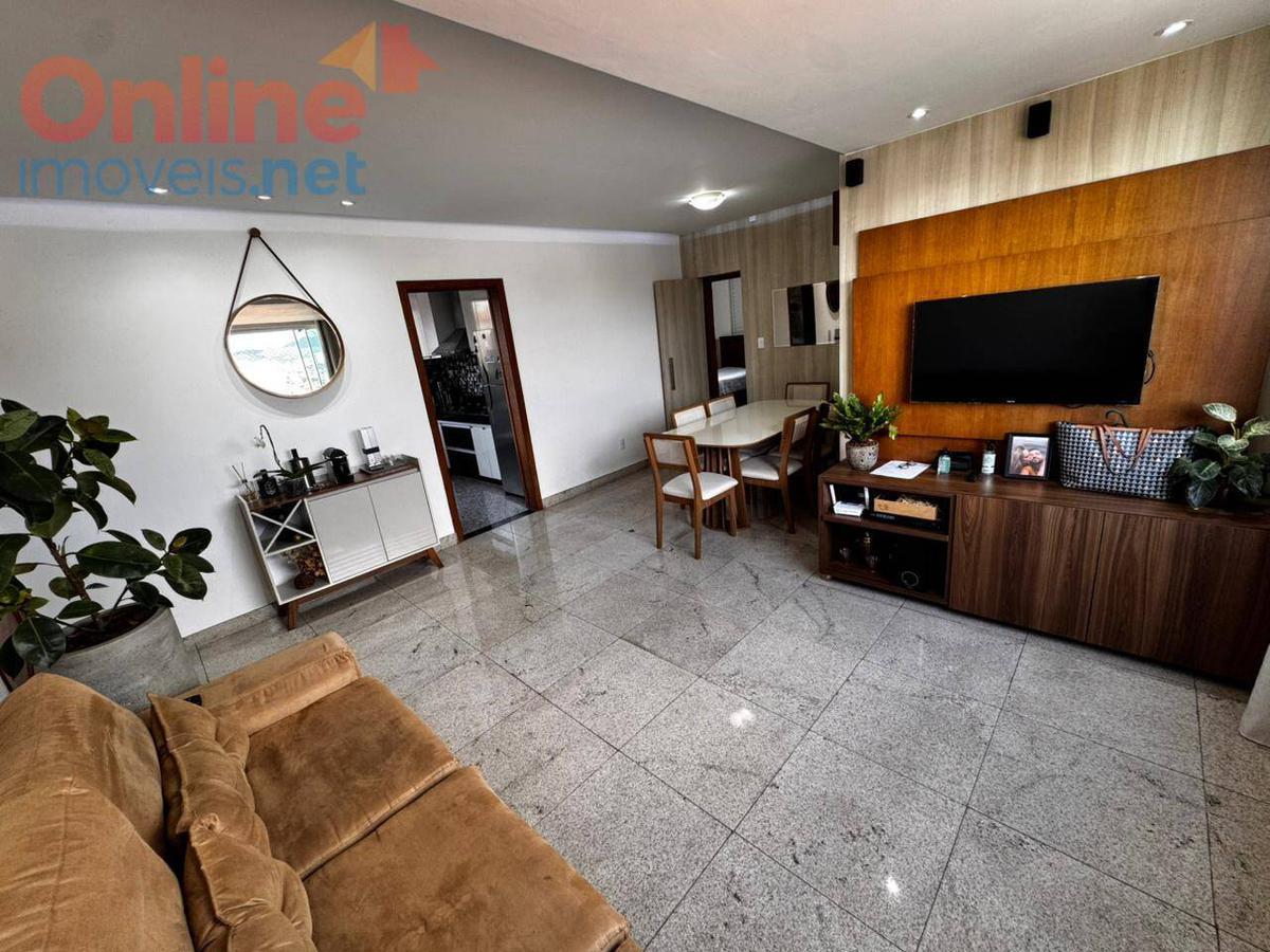 Apartamento, Sagrada Família, 3 Quartos, 0 Vaga, 1 Suíte