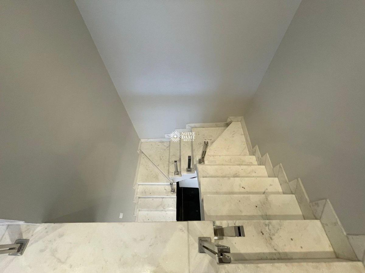 Apartamento, Santo Agostinho, 4 Quartos, 5 Vagas, 2 Suítes