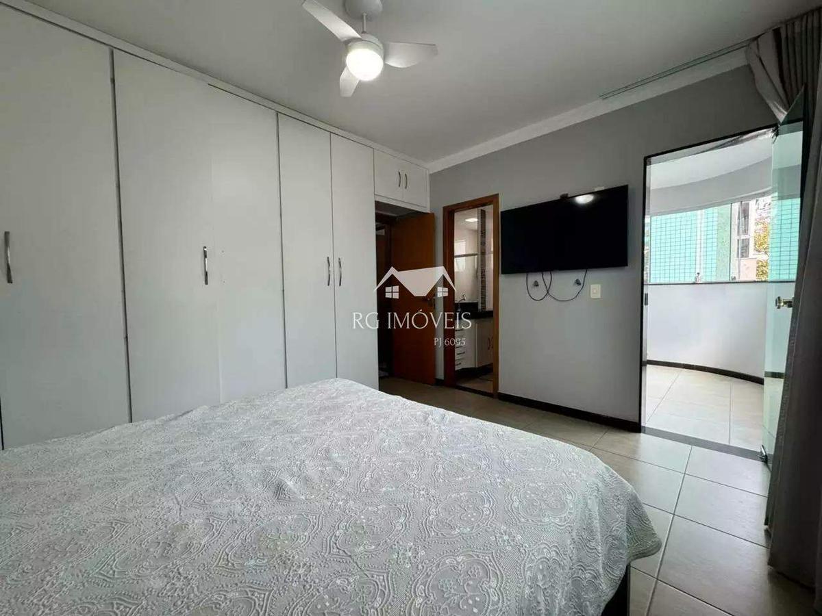 Apartamento, Barreiro, 3 Quartos, 2 Vagas, 1 Suíte