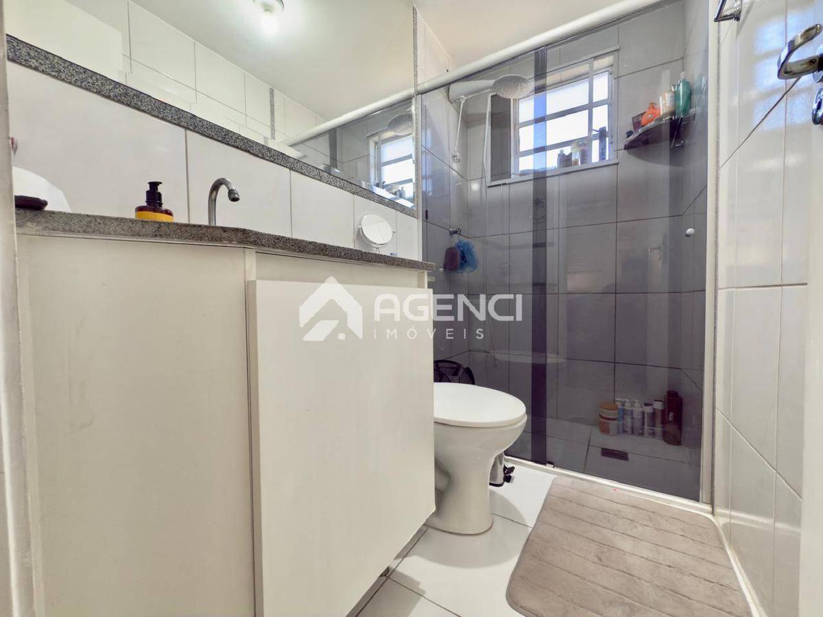 Casa, Cabral, 3 Quartos, 0 Vaga, 1 Suíte