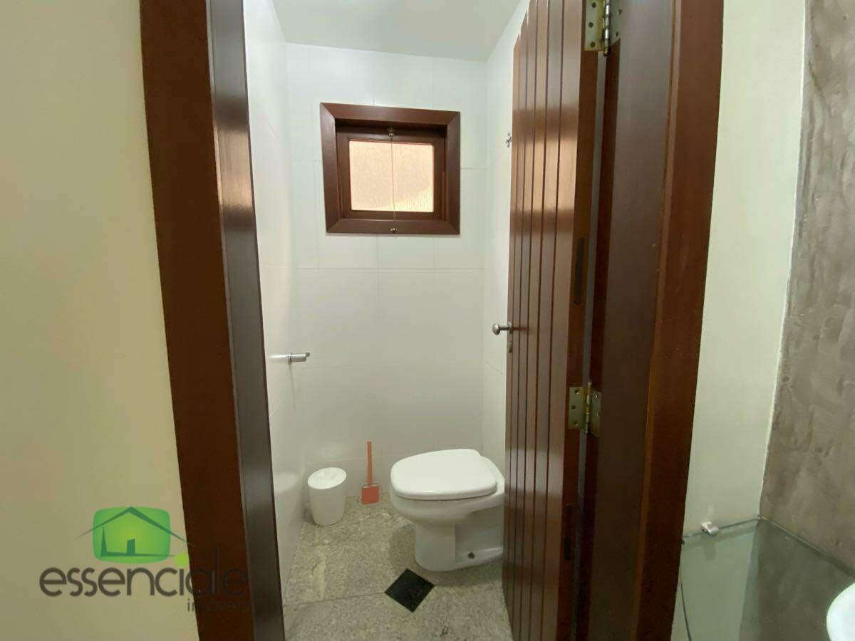 Casa, Conjunto Água Branca, 3 Quartos, 4 Vagas, 1 Suíte