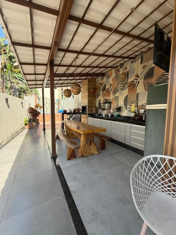 Casa, Icaivera, 3 Quartos, 2 Vagas