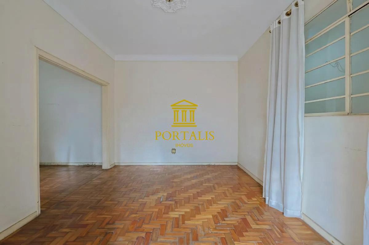 Casa, Santa Efigênia, 4 Quartos, 1 Vaga, 1 Suíte