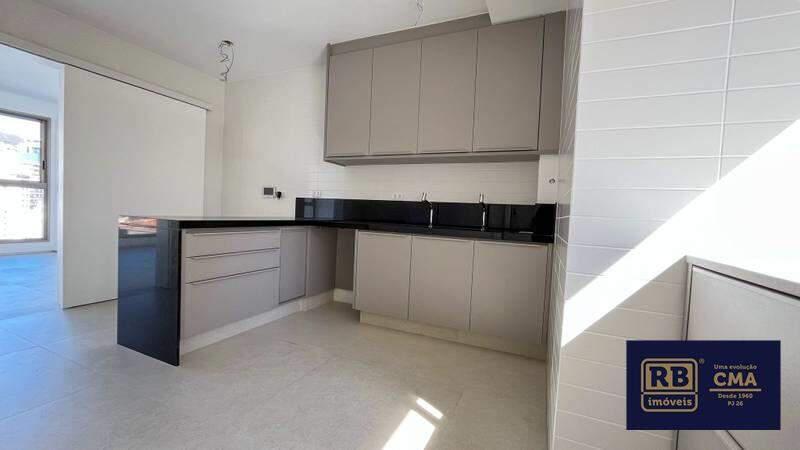 Apartamento, Cruzeiro, 4 Quartos, 3 Vagas, 2 Suítes
