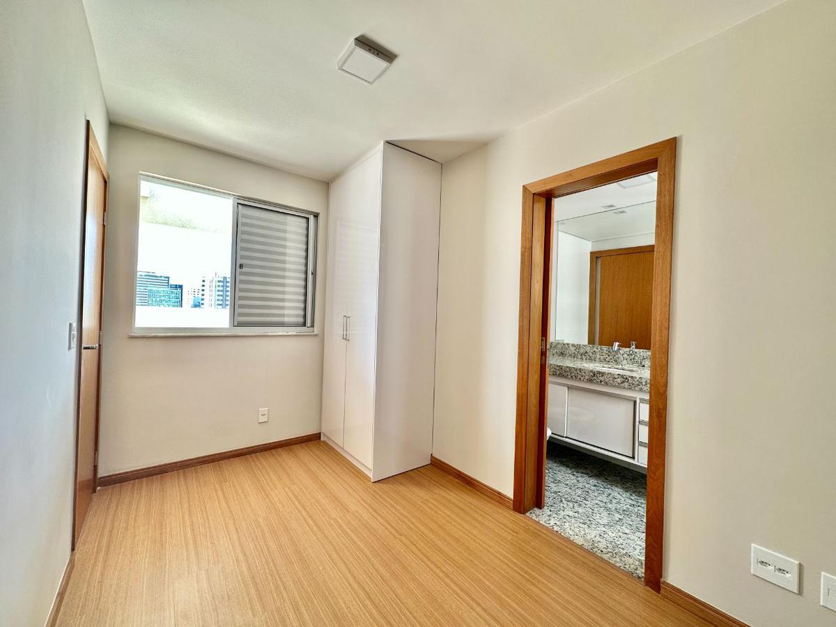 Cobertura, Santa Efigênia, 2 Quartos, 2 Vagas, 1 Suíte