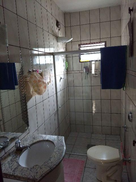 Casa, Xangri-lá, 2 Quartos, 1 Vaga, 0 Suíte