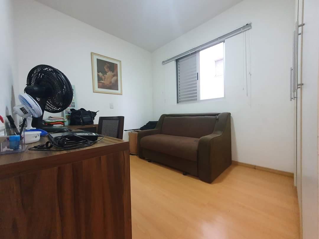 Apartamento, Castelo, 3 Quartos, 2 Vagas, 1 Suíte