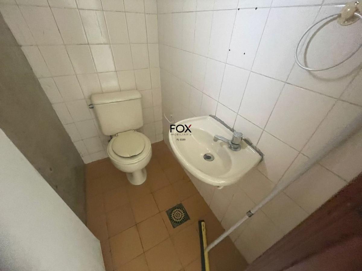 Sala, Luxemburgo, 0 Quarto, 1 Vaga