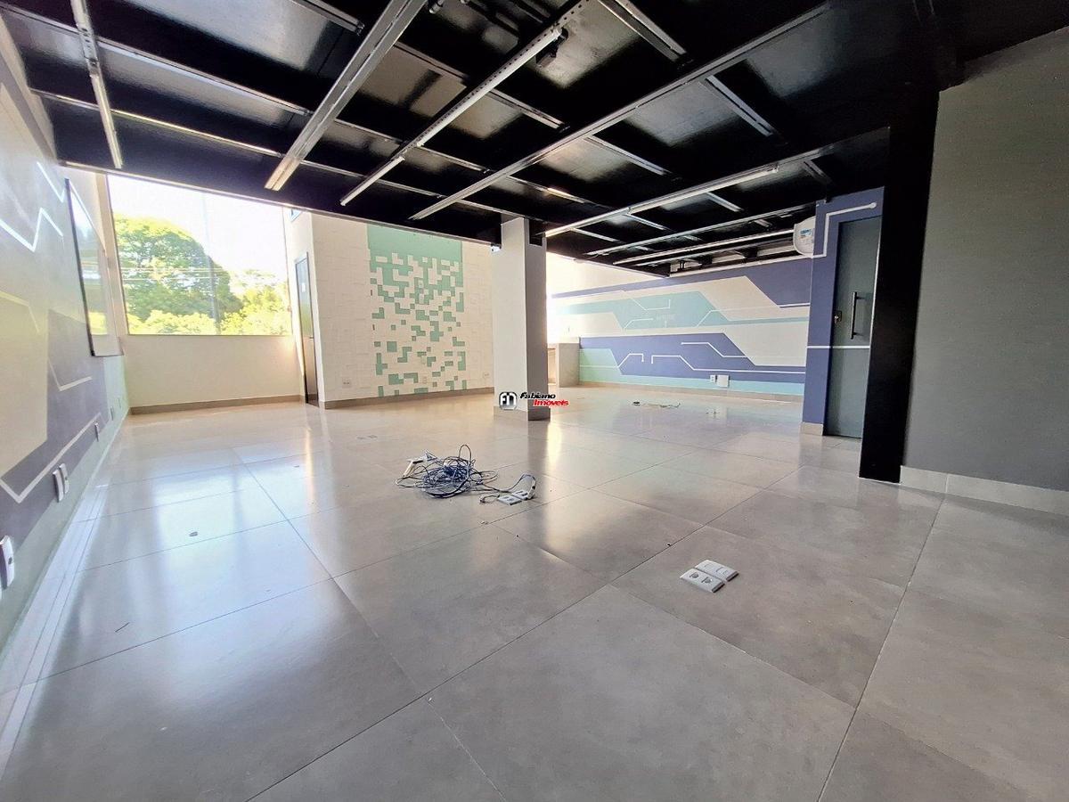 Sala, São José, 0 Quarto, 2 Vagas