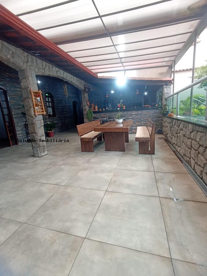 Casa, Santa Helena, 3 Quartos, 5 Vagas, 1 Suíte