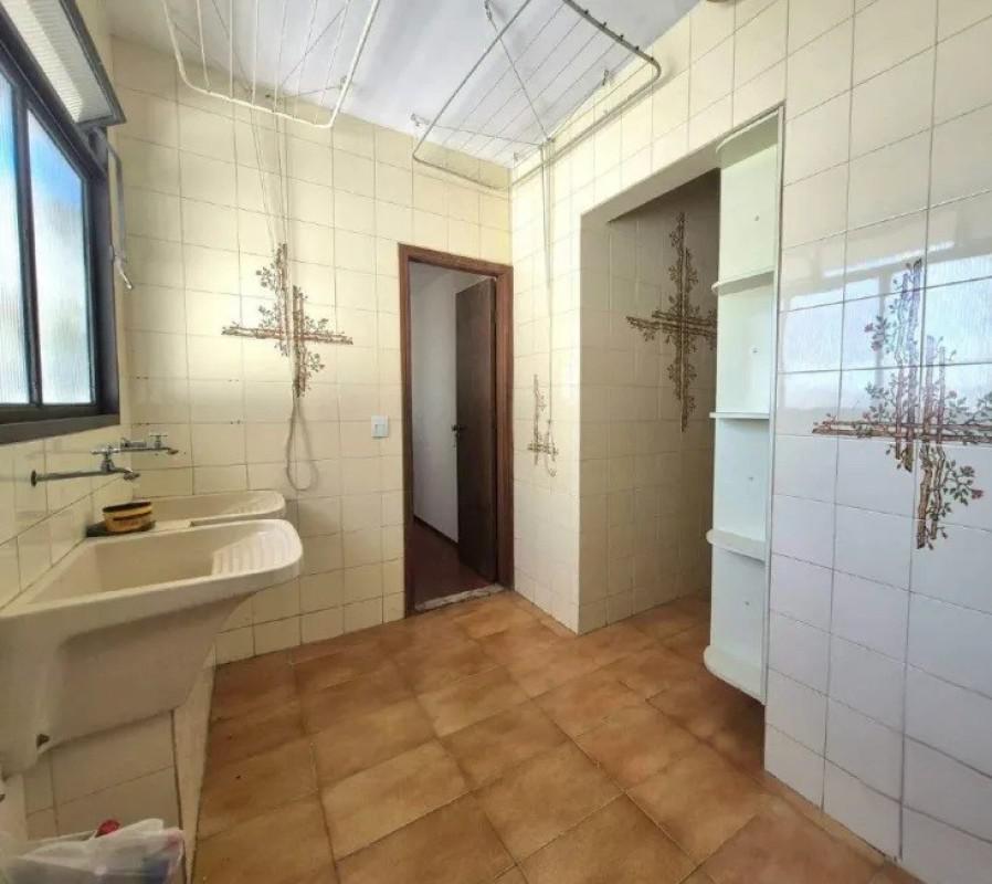 Apartamento, Savassi, 4 Quartos, 2 Vagas, 1 Suíte