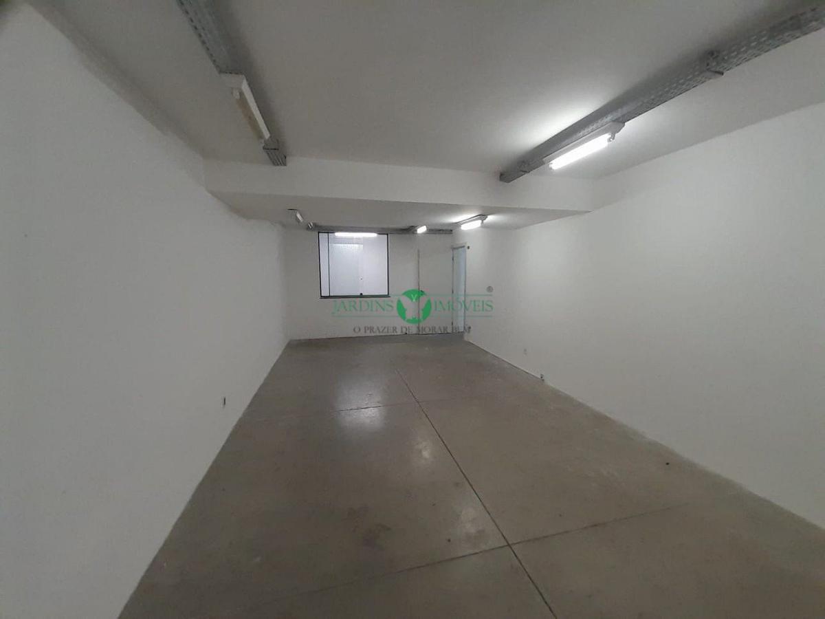 Galpão, Floresta, 0 Quarto, 2 Vagas