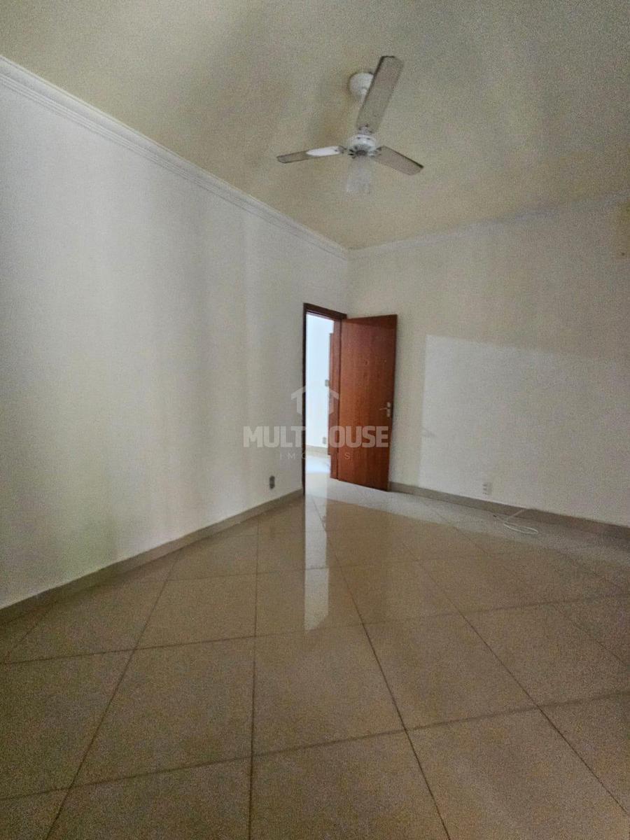 Casa, Ouro Preto, 3 Quartos, 2 Vagas, 1 Suíte