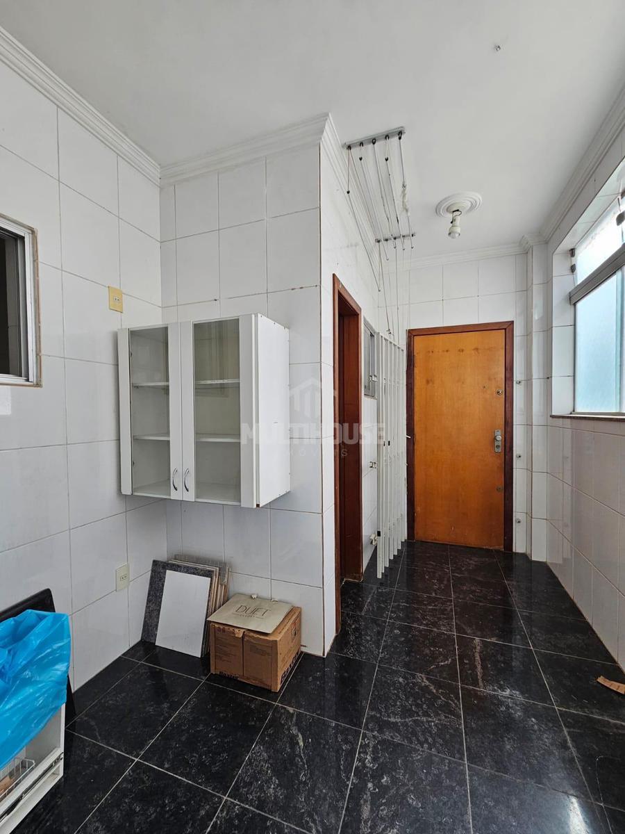 Apartamento, Jaraguá, 4 Quartos, 4 Vagas, 1 Suíte