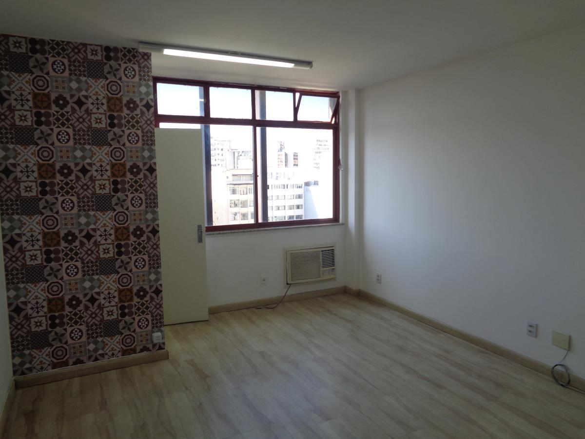 Sala, Centro