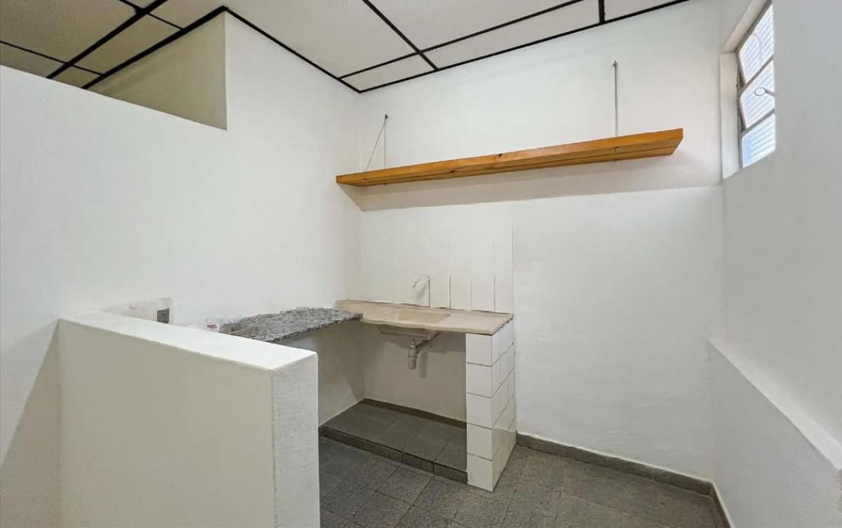 Casa, Sagrada Família, 1 Quarto, 1 Vaga